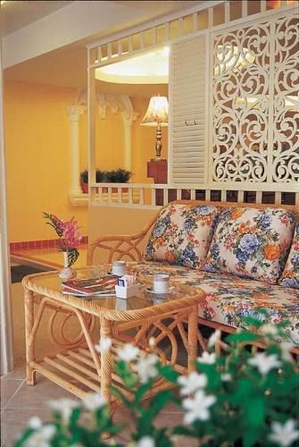 TJ Guesthouse Pattaya Extérieur photo